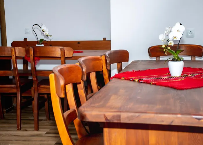 орбелус بيت ضيافة بانسكو